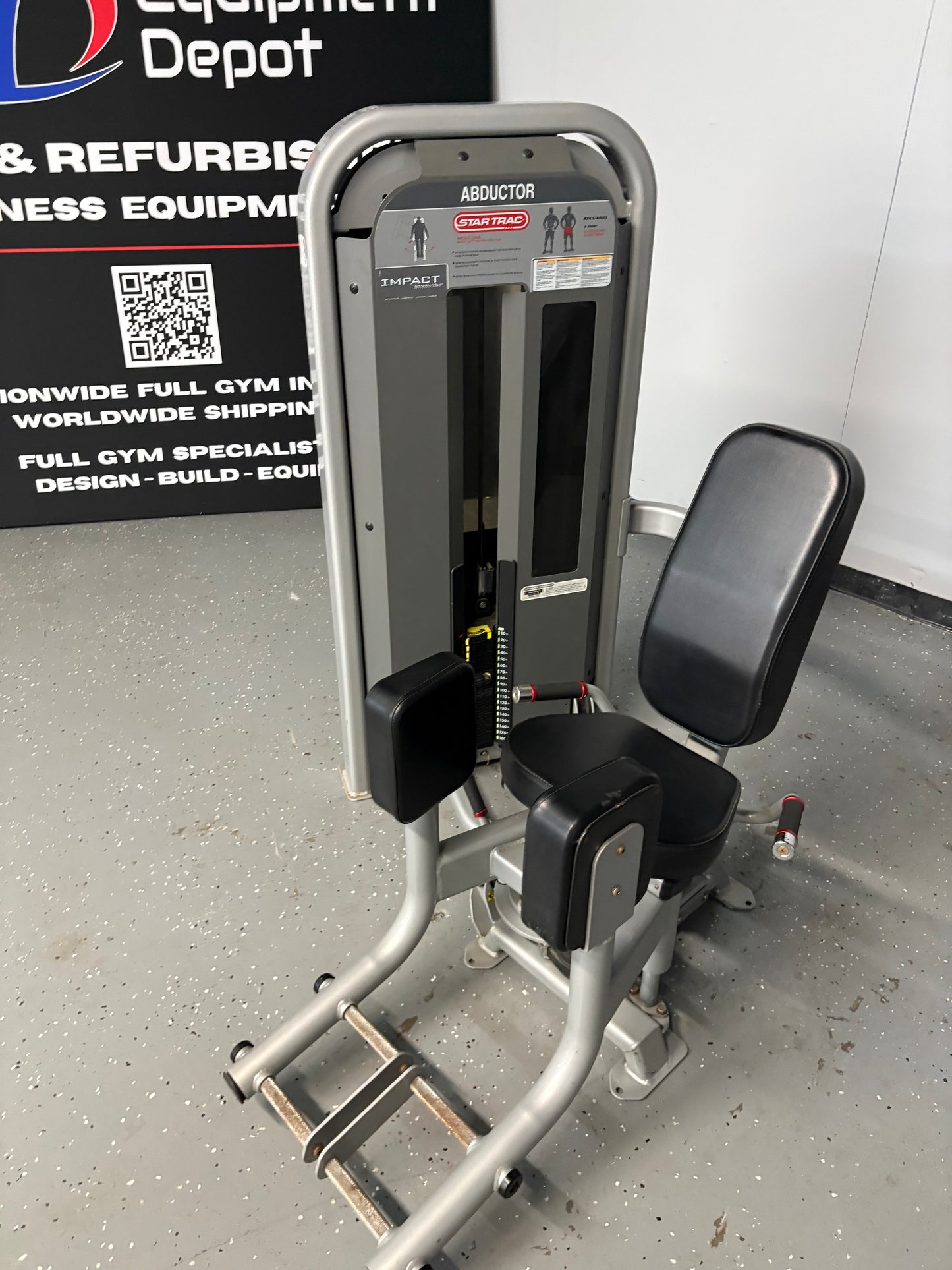 Star Trac/Nautilus Impact Series Abductor