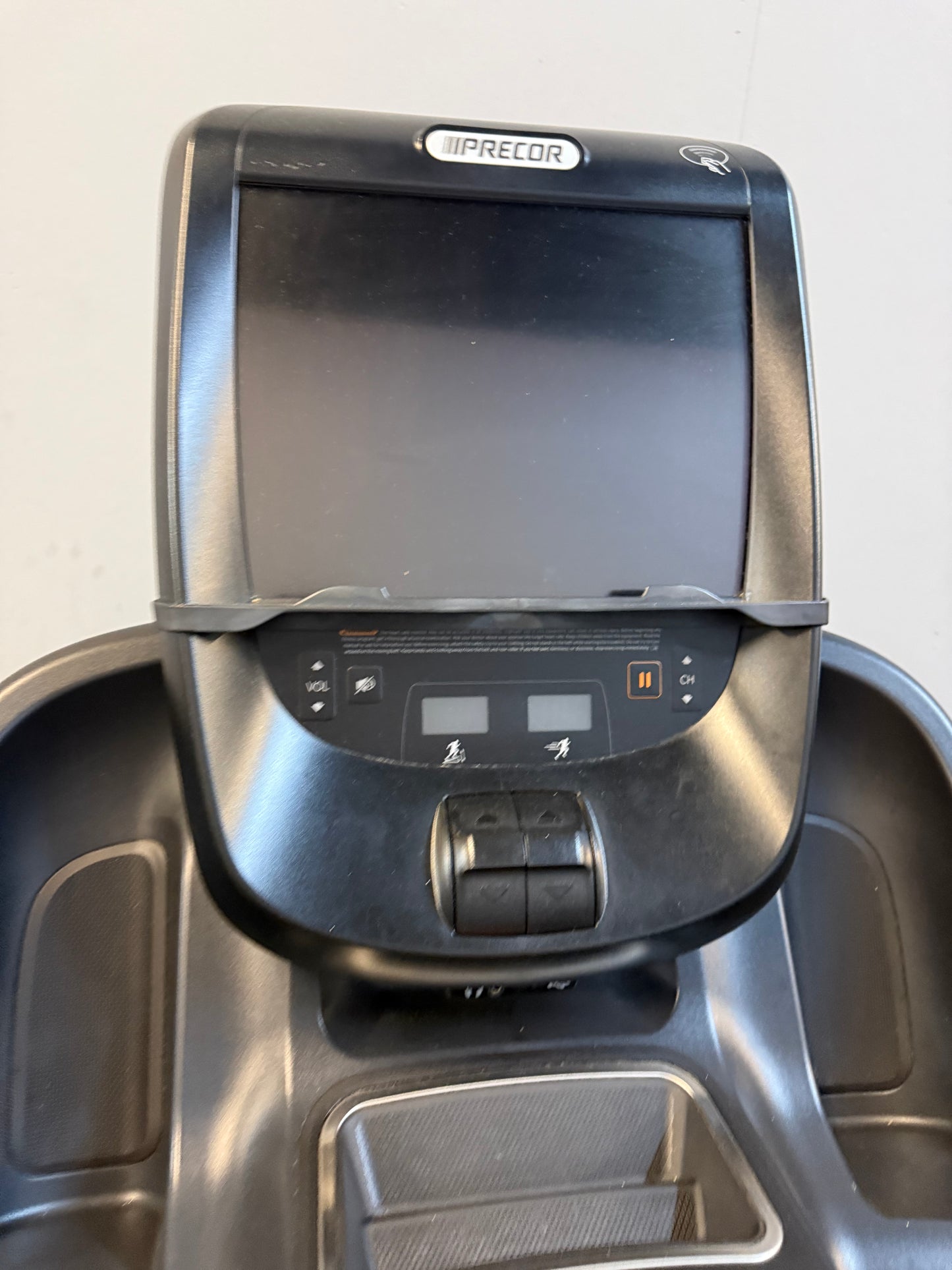 Precor TRM 885 Treadmill P82 console *Refurbished*