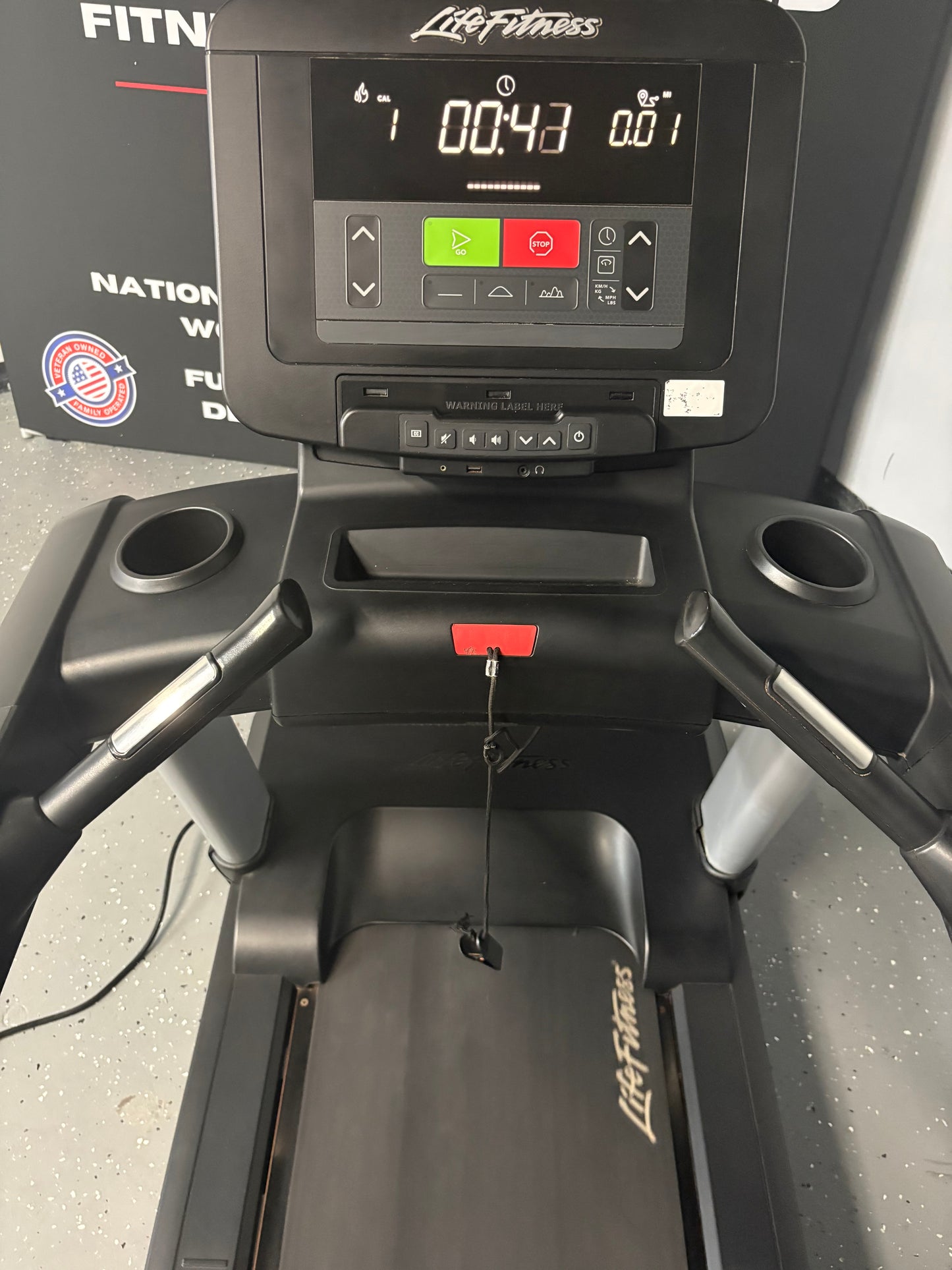 Life Fitness Integrity Series Treadmill C Console *Refurbished*