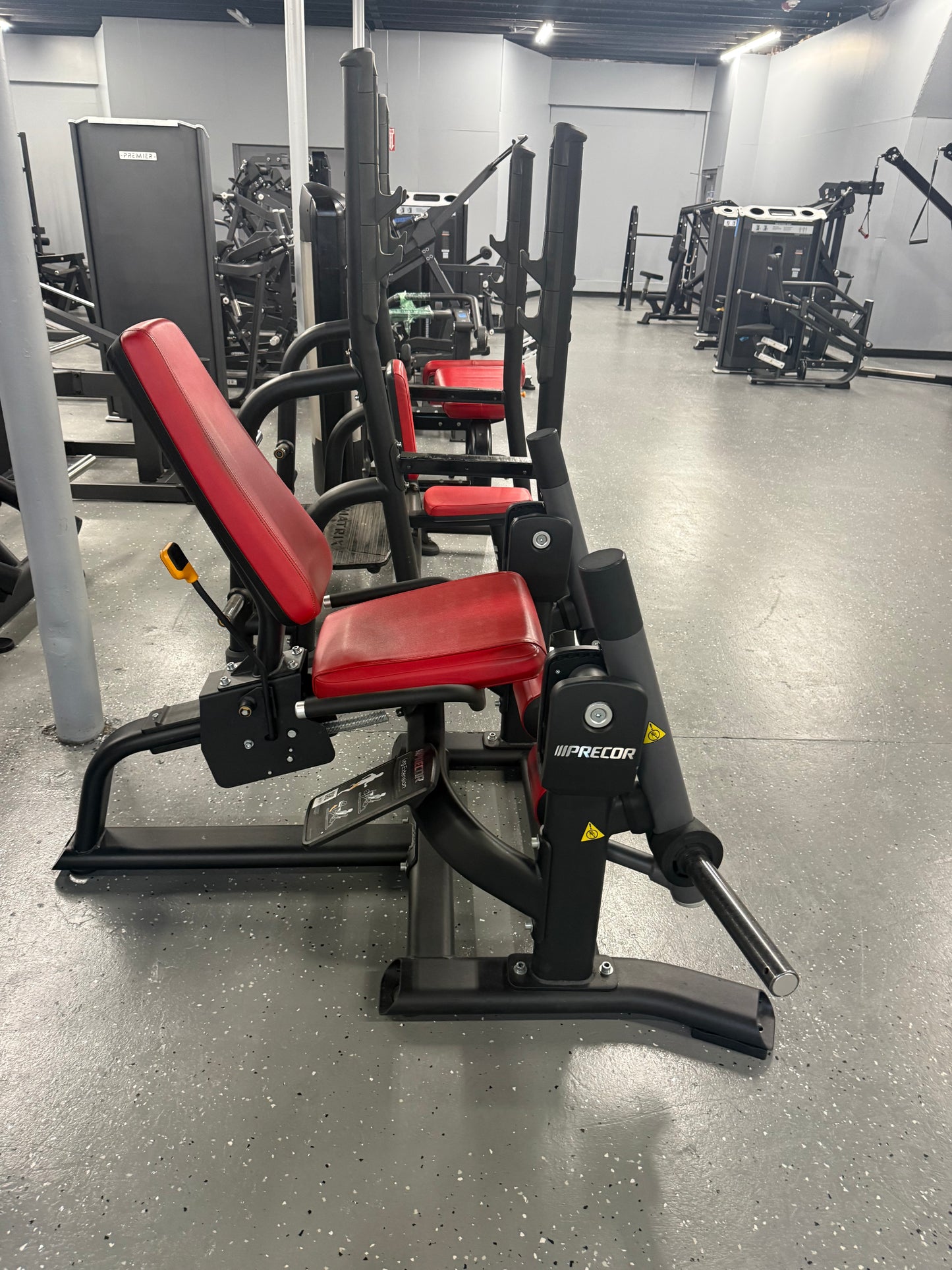 Precor Discovery Series Leg Extension *Refurbished*