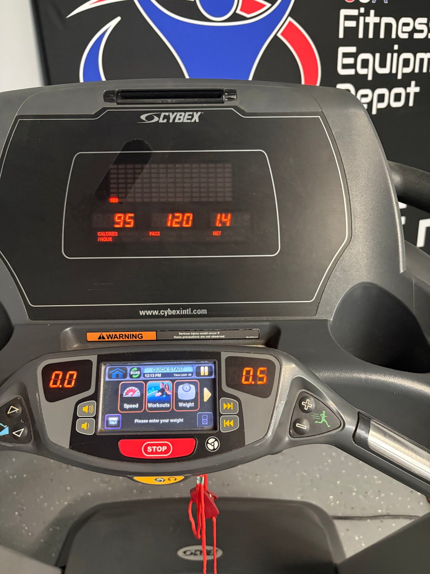Cybex 770T Treadmill w/LED Console *REFURBISHED*