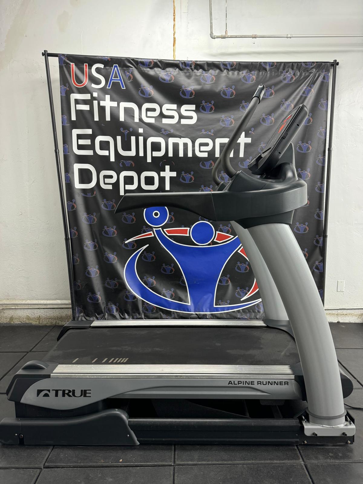 TRUE Fitness Alpine Runner *REFURBISHED*