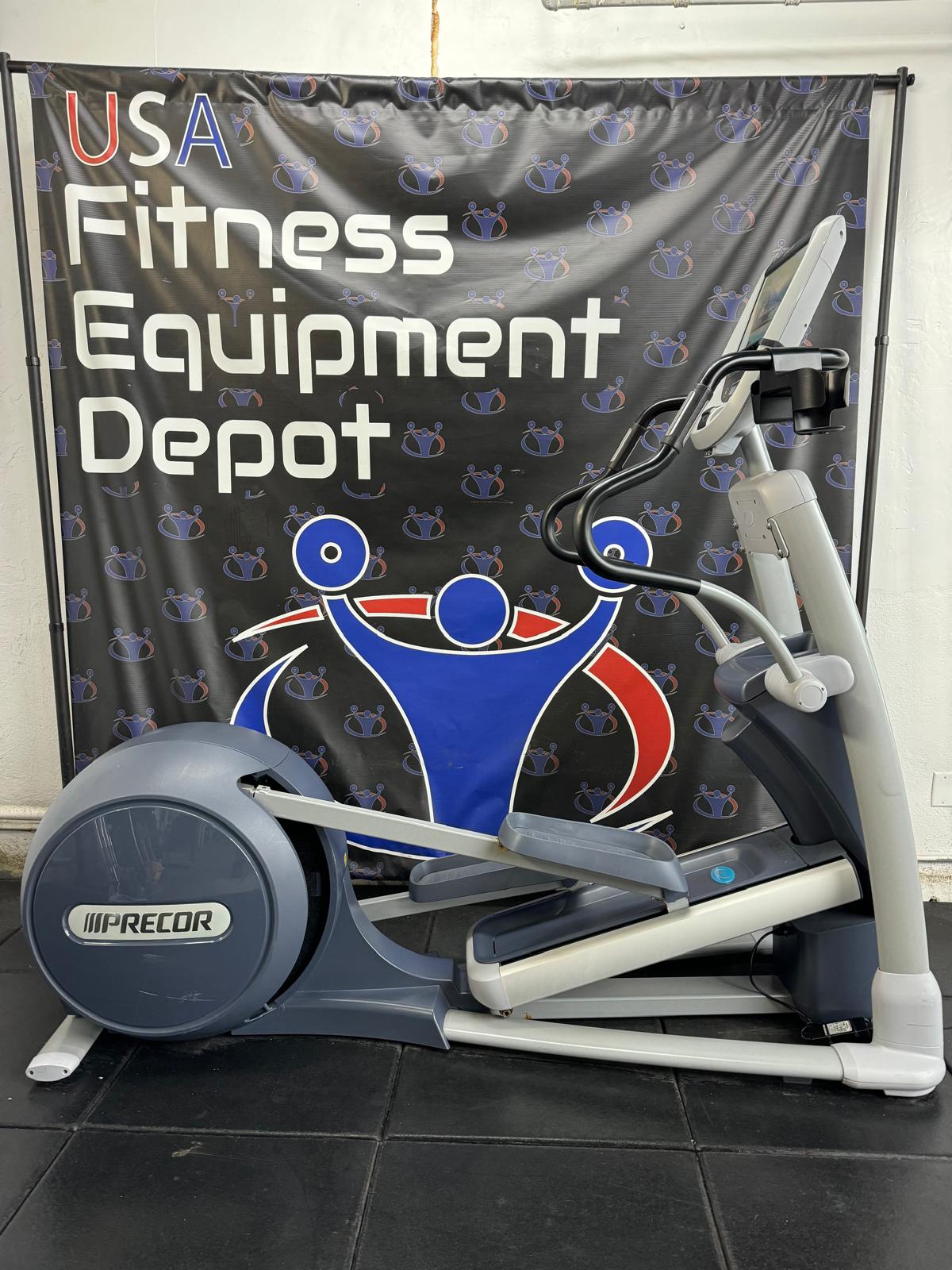 Precor EFX 883 Lower Body Elliptical w/P80 Console *REFURBISHED*