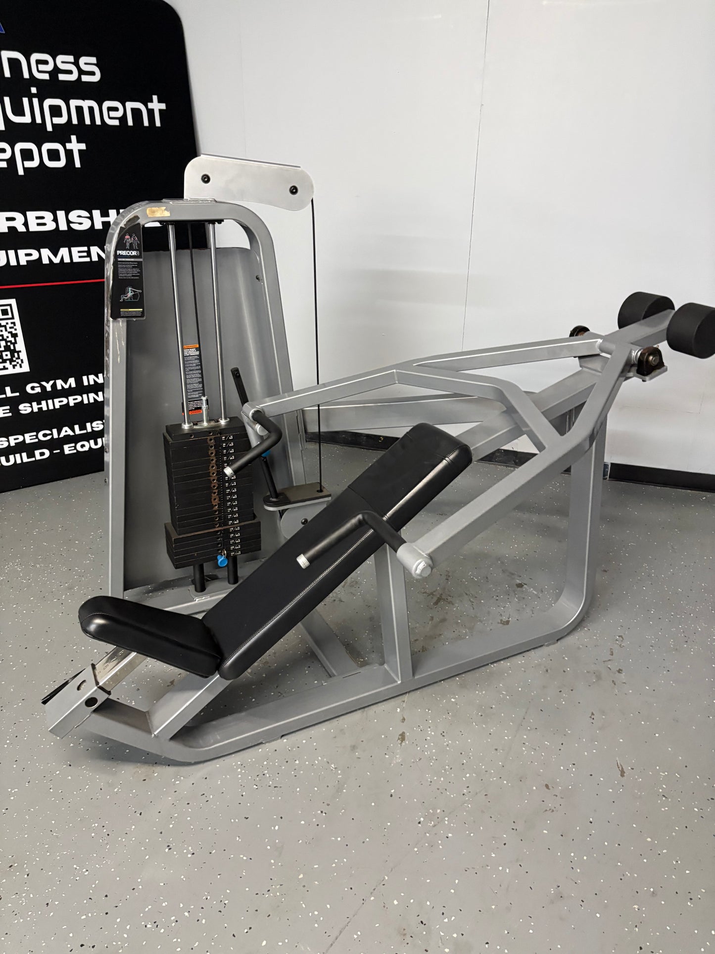 Precor Icarian Incline Press