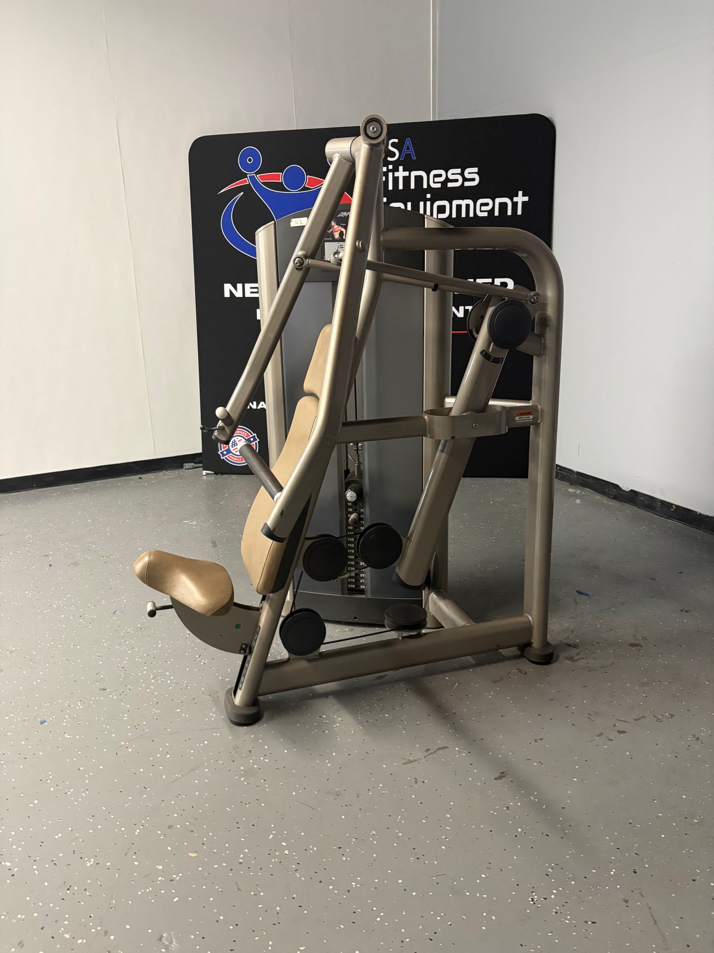 Life Fitness Signature Series Chest Press