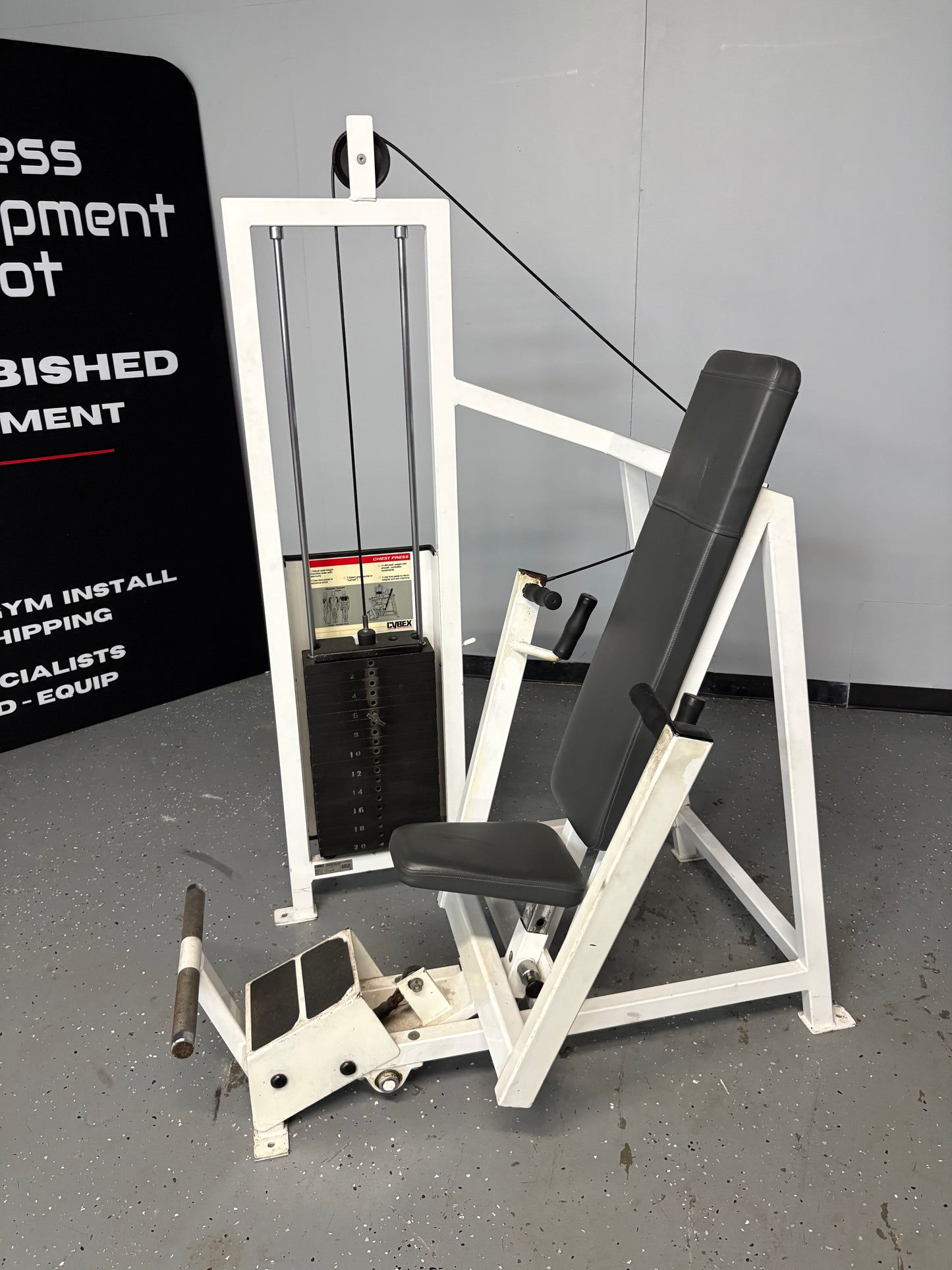 Cybex Classic Series Chest Press