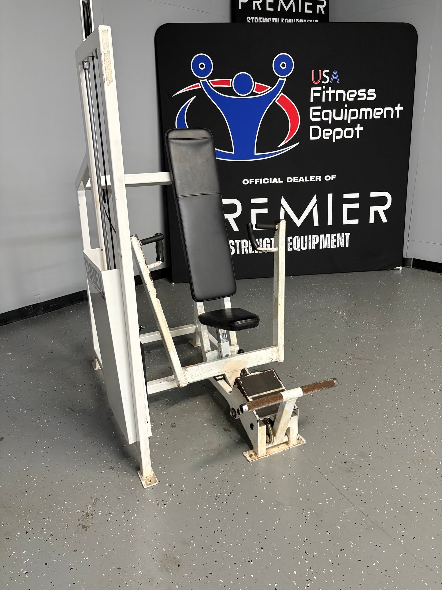 Cybex Classic Series Chest Press