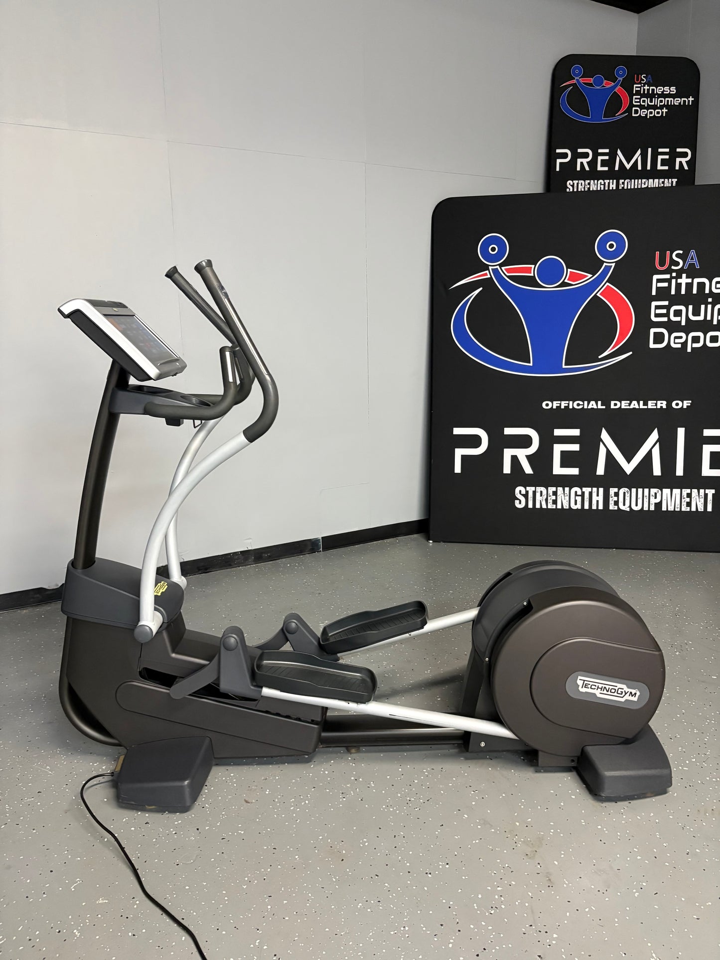 TechnoGym Synchro Excite Elliptical *Refurbished*