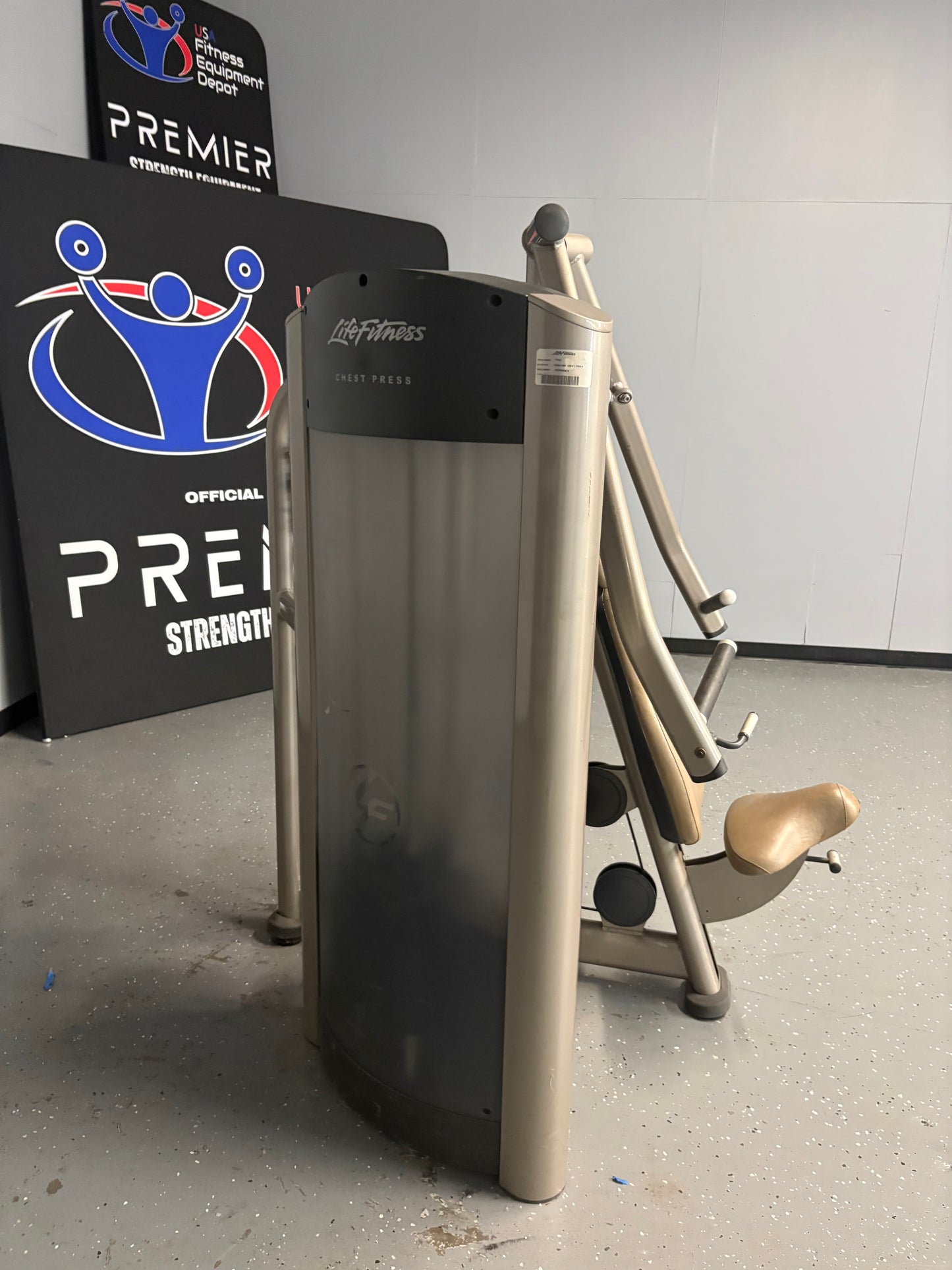 Life Fitness Signature Series Chest Press