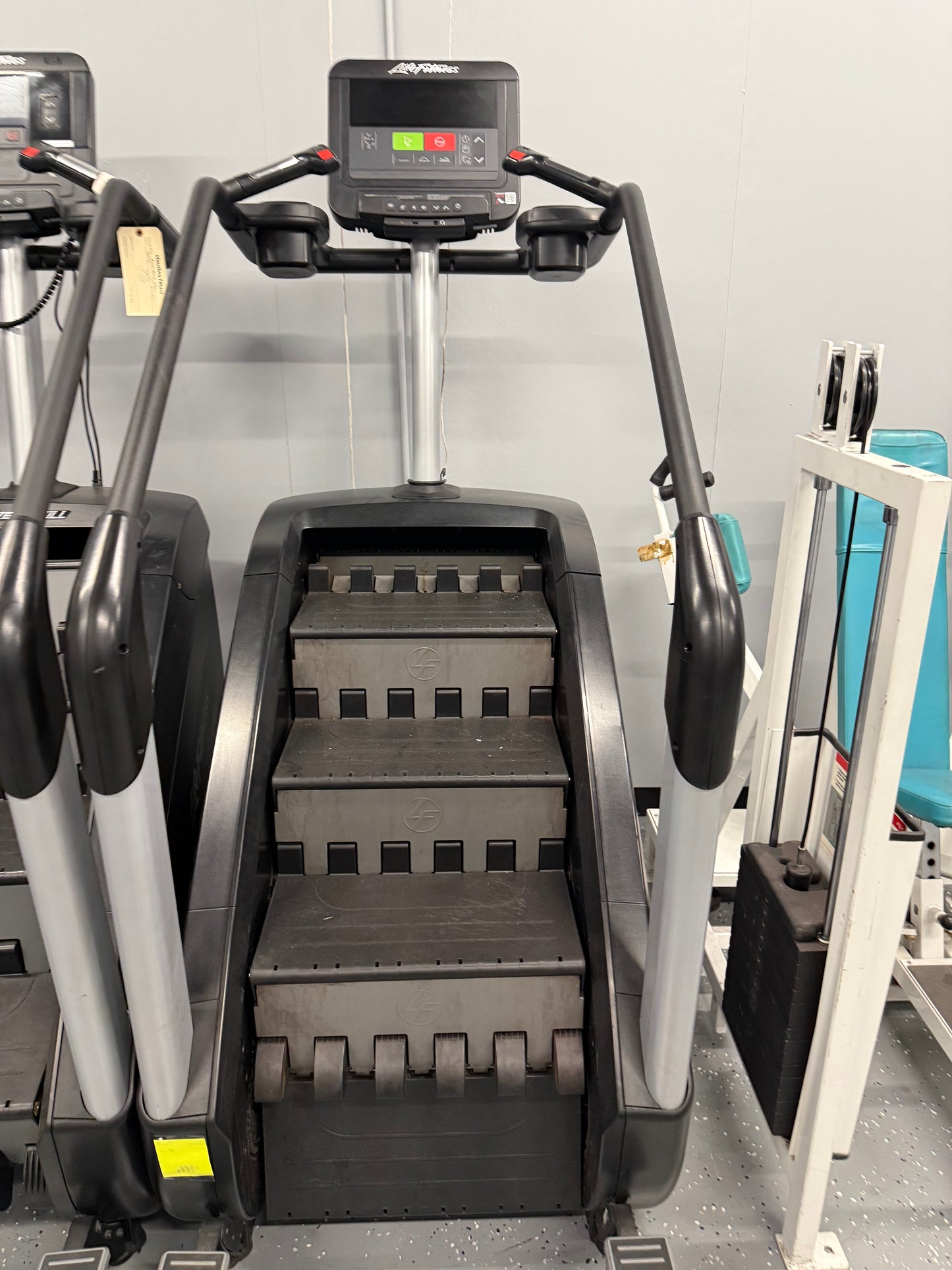 Life Fitness PowerMill Climber *Refurbished*