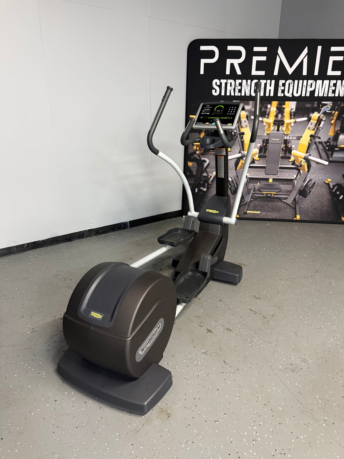 TechnoGym Synchro Excite 700 Elliptical