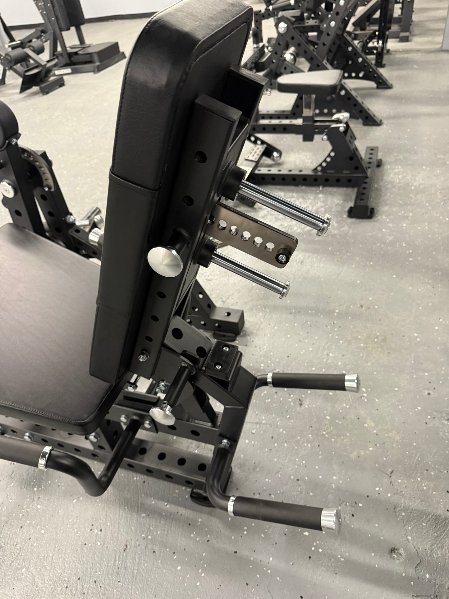 Premier Strength Bravo Series Leg Extension/Prone Leg Curl Combo *NEW*