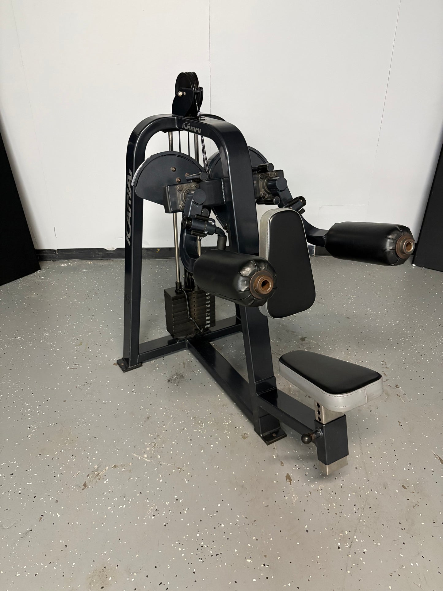 Precor Icarian Seated Lateral Raise