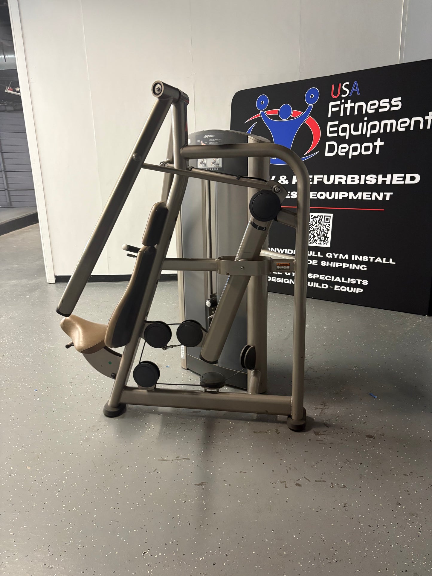 Life Fitness Signature Series Chest Press