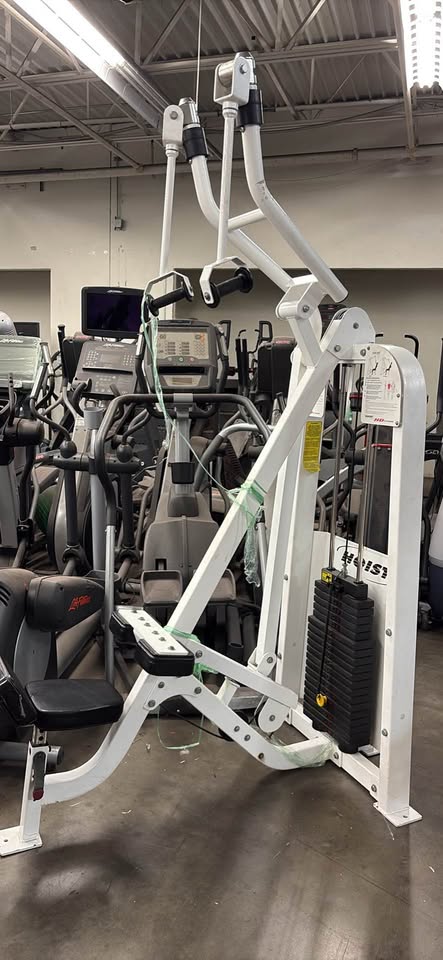 Hoist Lat Pulldown *Refurbished*