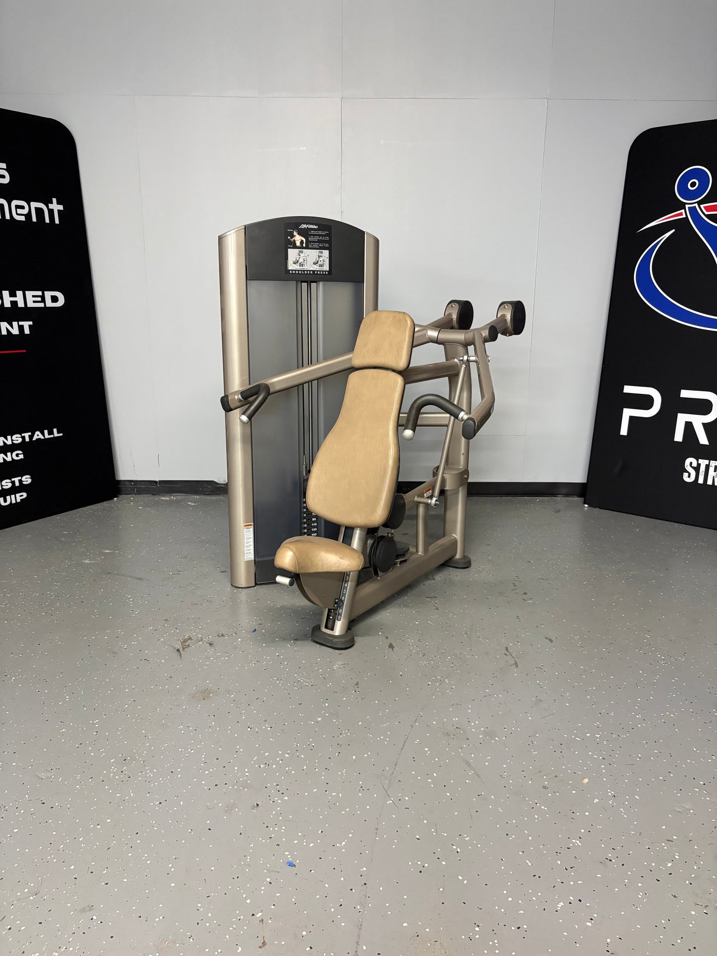 Life Fitness Signature Series Shoulder Press