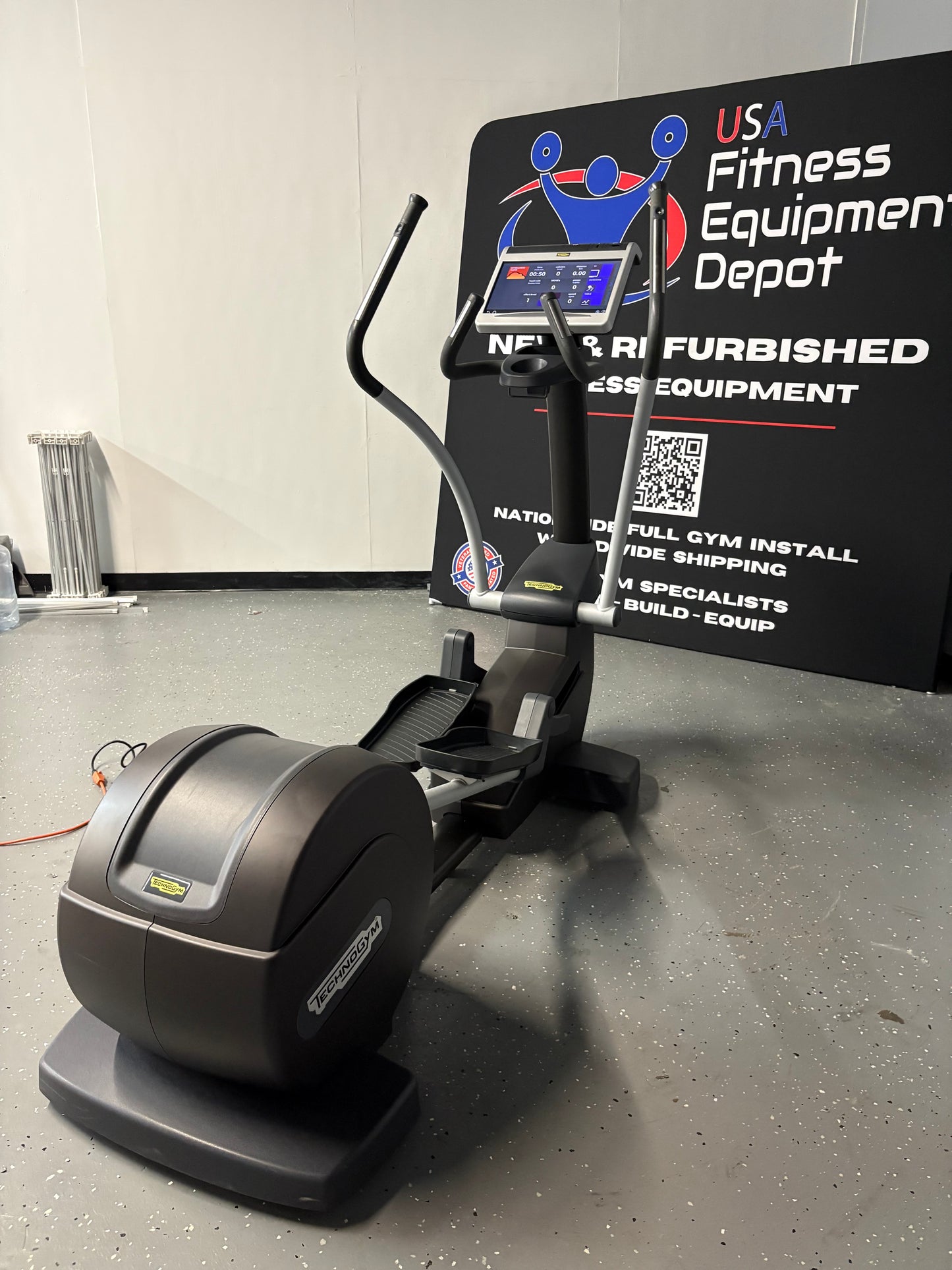 TechnoGym Synchro Excite Elliptical *Refurbished*