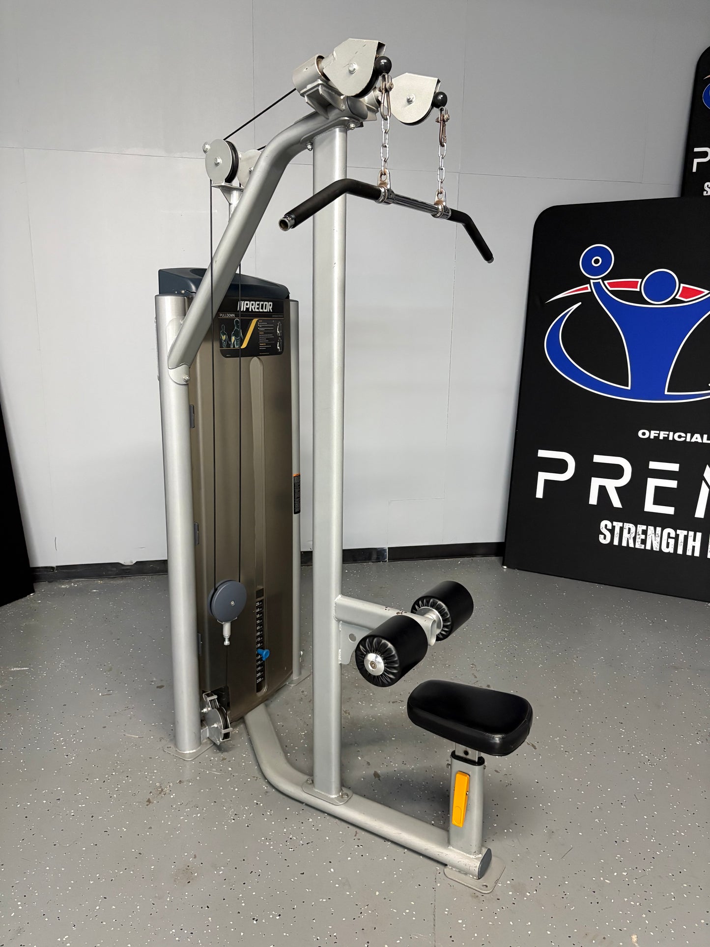 Precor Vitality Series Lat Pulldown