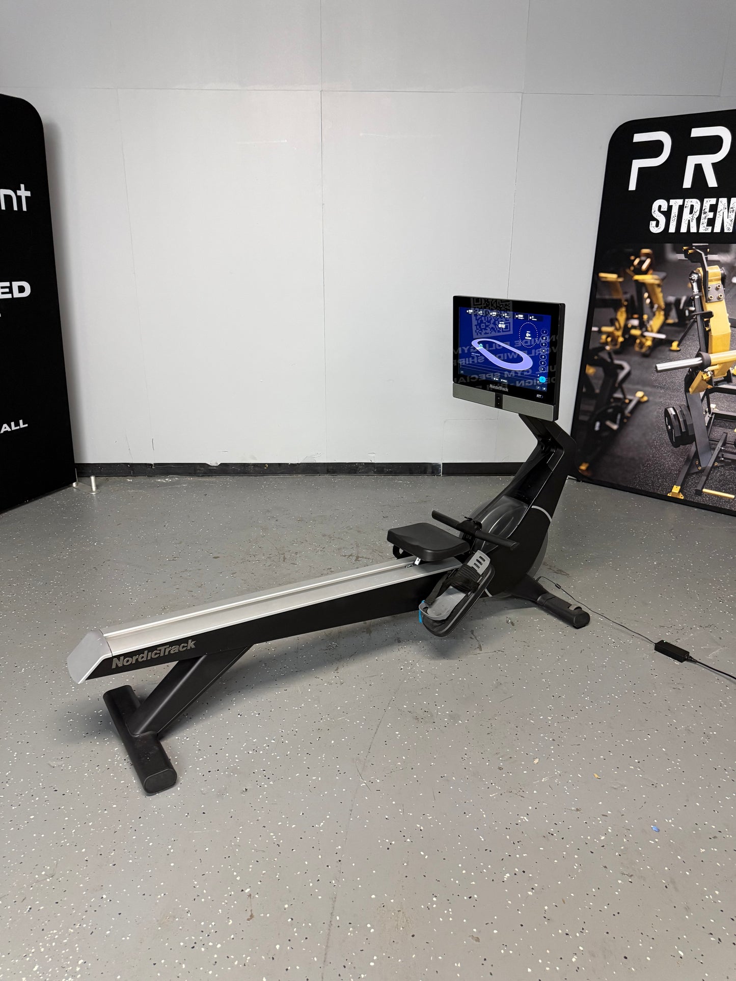Nordic Track RW900 Rowing Machine