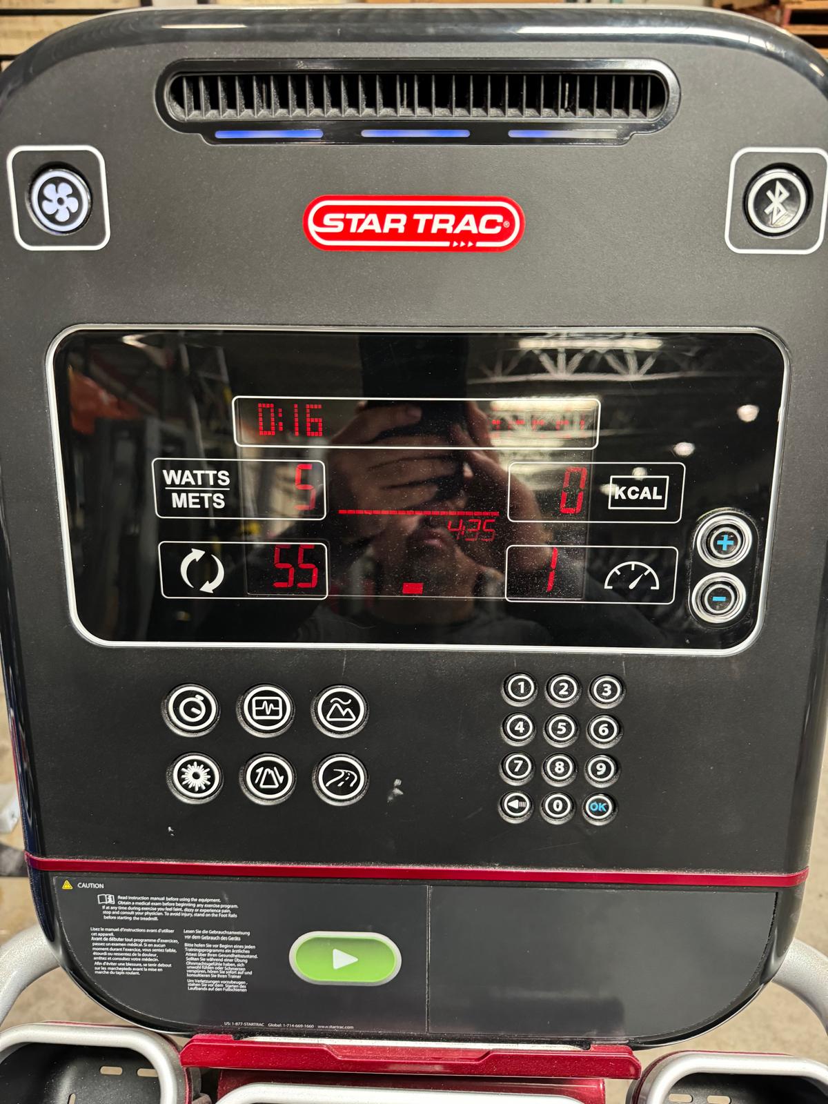 Star Trac 8 Series Recumbent Bike *REFURBSIHED*