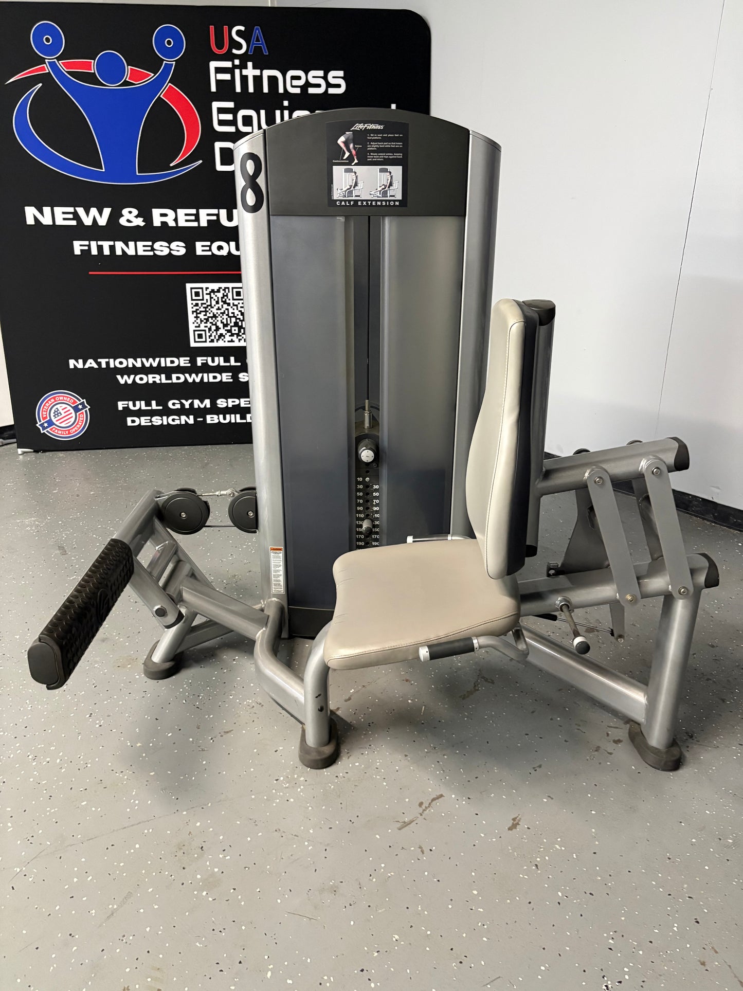 Life Fitness Signature Series Seated Calf