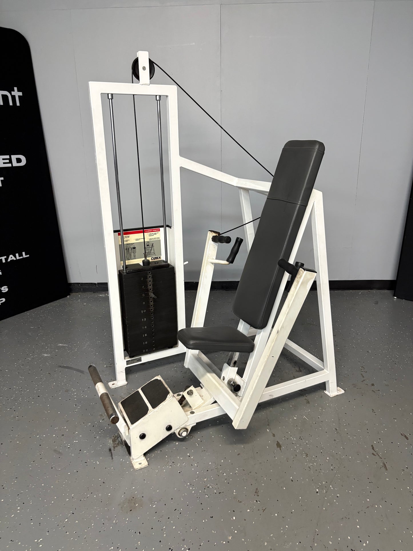 Cybex Classic Series Chest Press