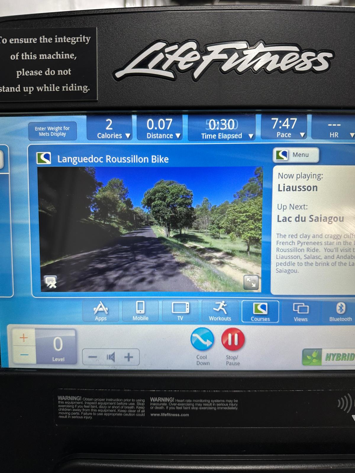 Life Fitness 95C Discover SE Upright Bike *REFURBISHED*