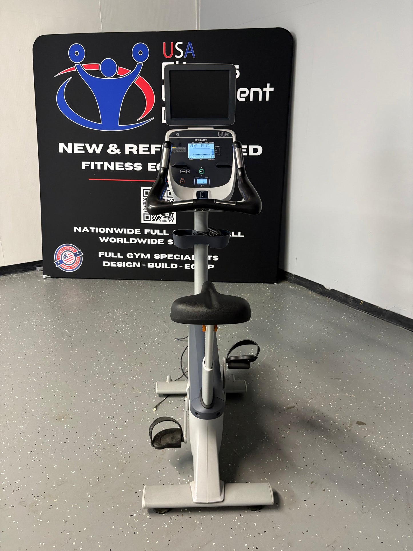 Precor UBK 825 Upright Bike *Refurbished*