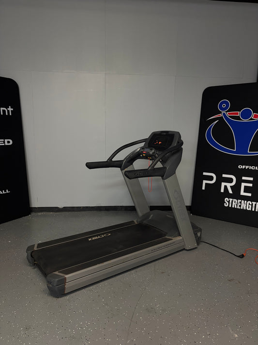 Cybex 770T Treadmill w/LED Console *REFURBISHED*