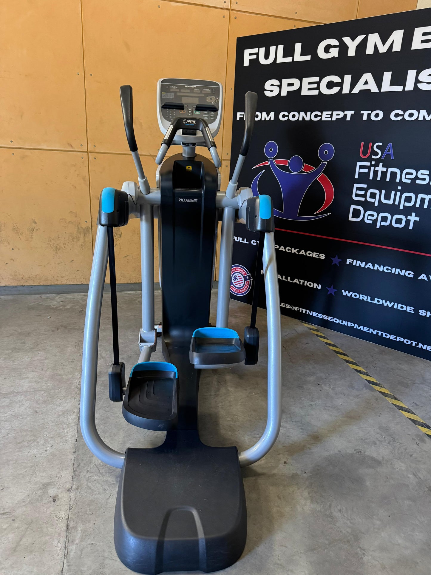 Precor AMT 835 Open Stride Elliptical P30 Console *REFURBISHED*