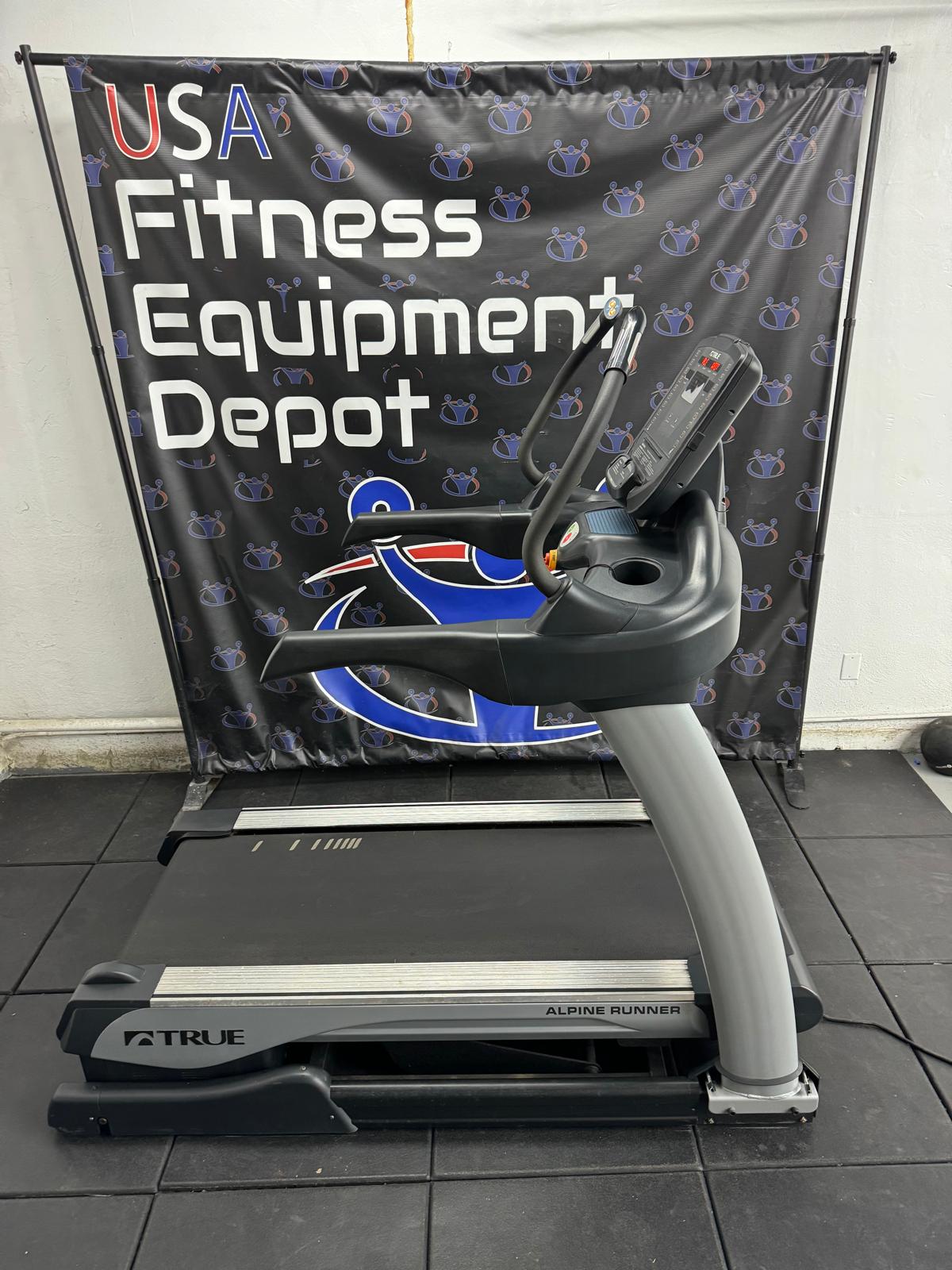 TRUE Fitness Alpine Runner *REFURBISHED*