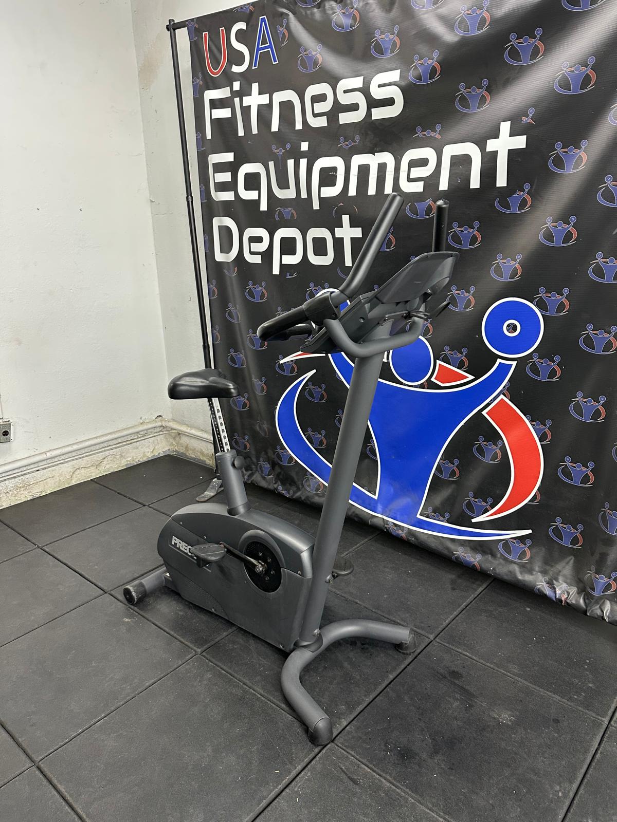 Precor C846 Upright Bike *REFURBISHED*