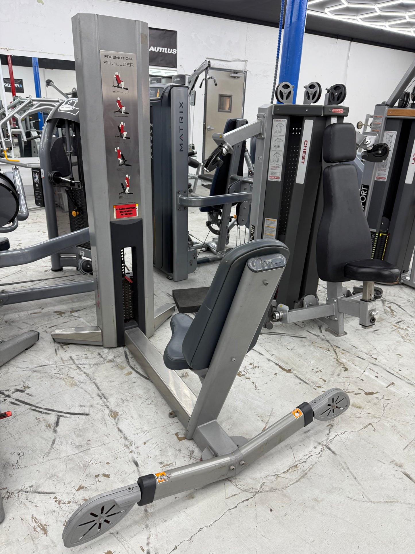 FreeMotion Cable Shoulder Press *Reacondicionada*