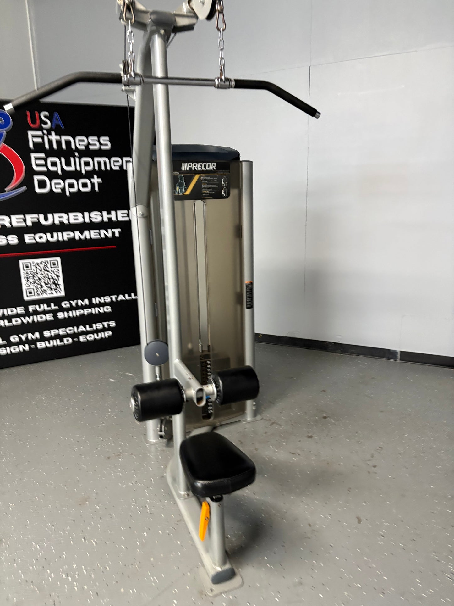 Precor Vitality Series Lat Pulldown