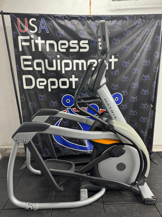 Matrix Fitness E3x Elliptical Trainer *REFURBISHED*