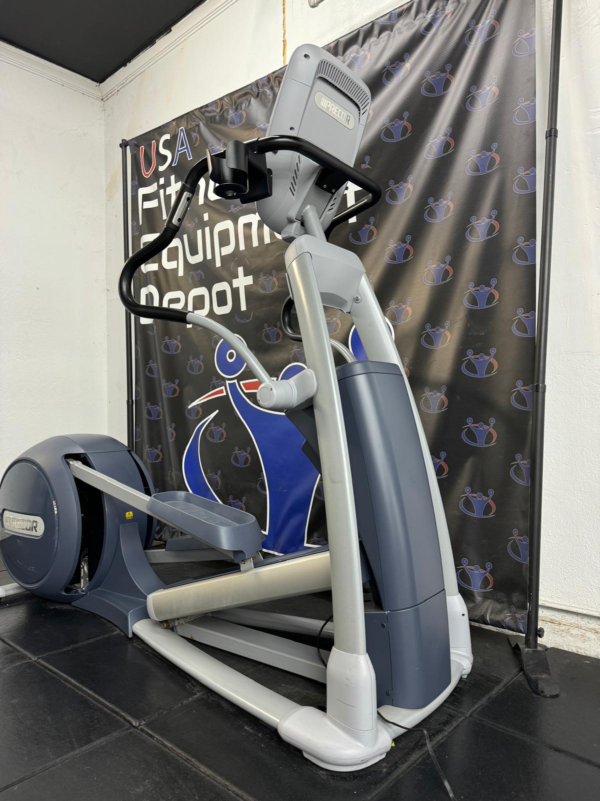 Precor EFX 883 Lower Body Elliptical w/P80 Console *REFURBISHED*