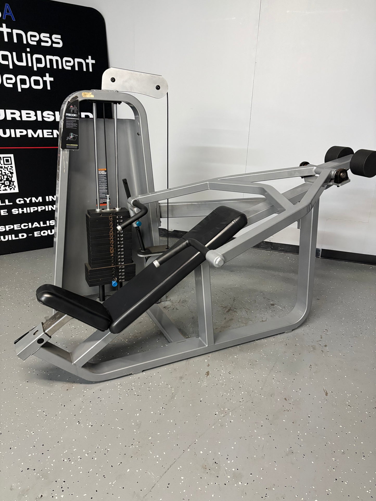 Precor Icarian Incline Press
