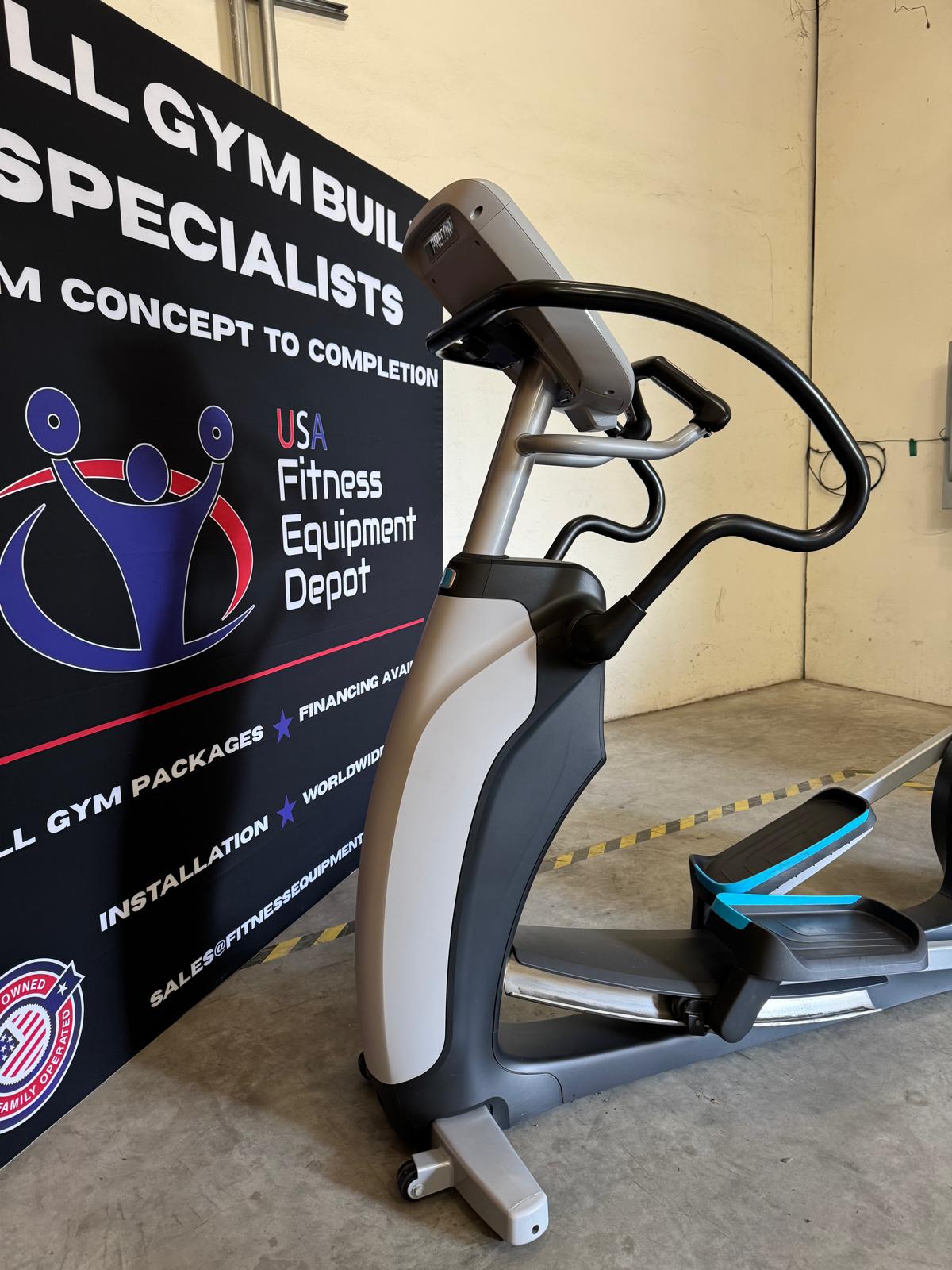 Precor EFX 833 Lower Body Elliptical Converging Ramp P30 Console *REFURBISHED*