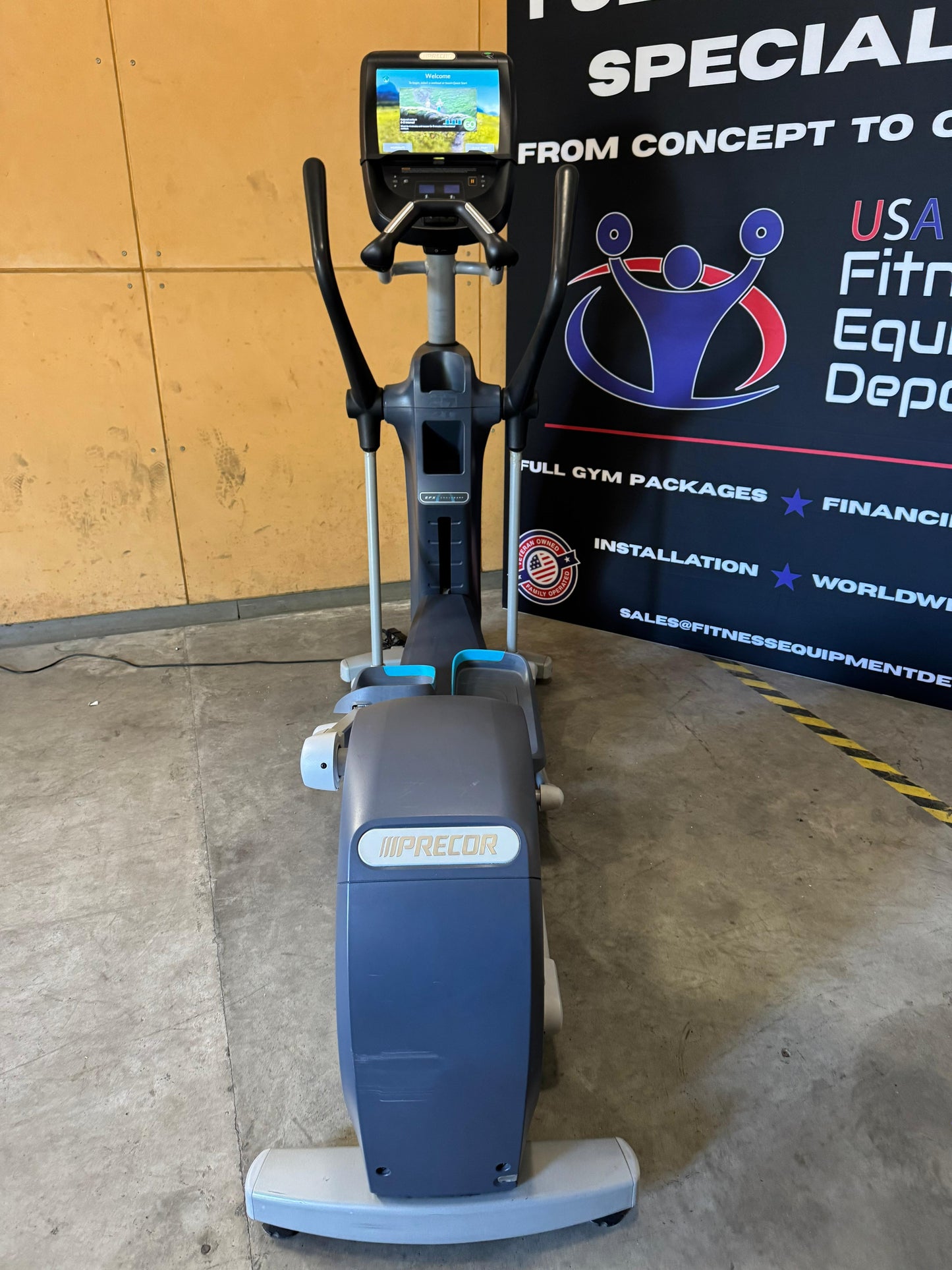 Precor EFX 885 Total Body Converging Ramp P82 Console *REFURBISHED*