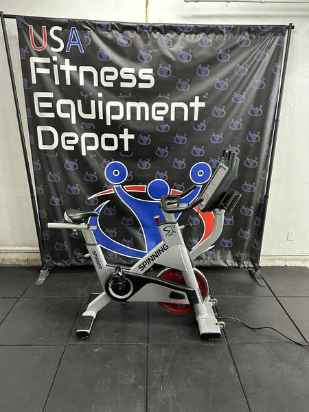 Bicicleta de ciclismo indoor Star Trac eSpinner NXT *REACONDICIONADA*