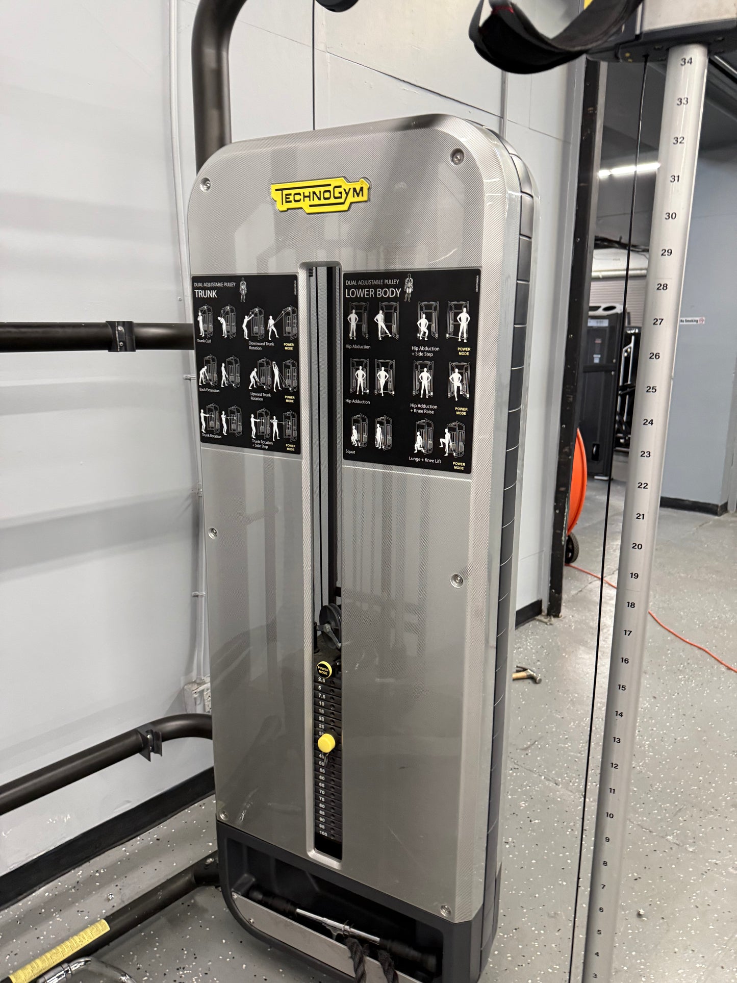 TechnoGym Element Series Dual Adjustable Pulley Functional Trainer *Refurbished*