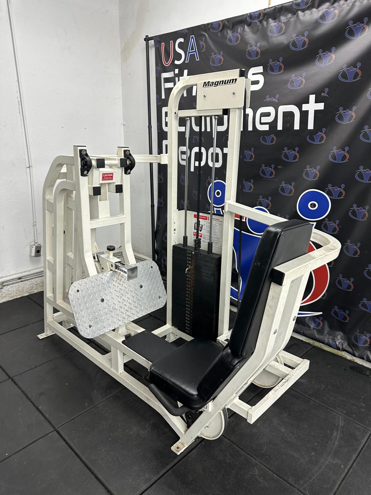 Magnum Seated Leg Press *REFURBSIHED*