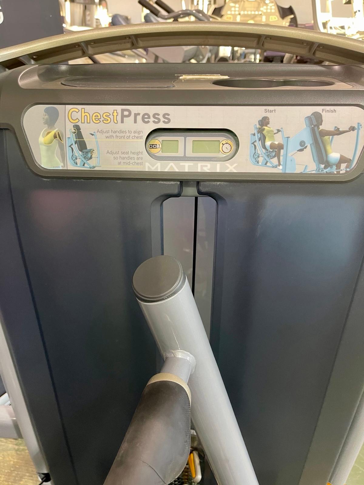 Matrix Fitness G7 Series Chest Press *REFURBISHED*