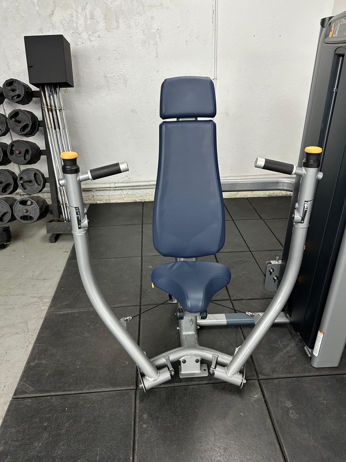 Matrix Fitness Versa Series Chest Press *NEW*