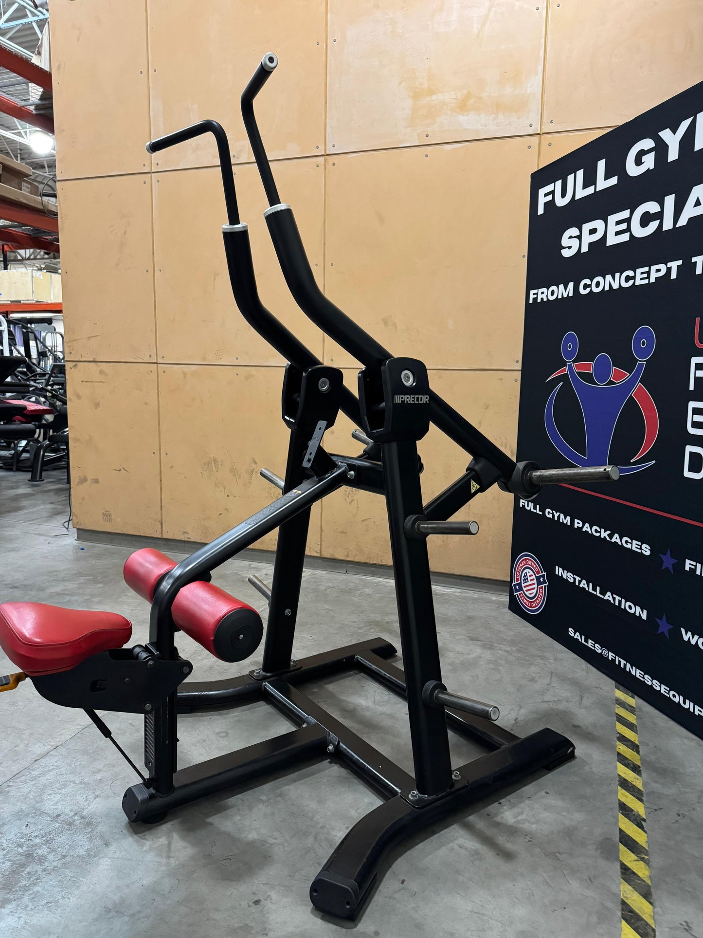 Precor Discovery Series Lat Pulldown *REFURBISHED*