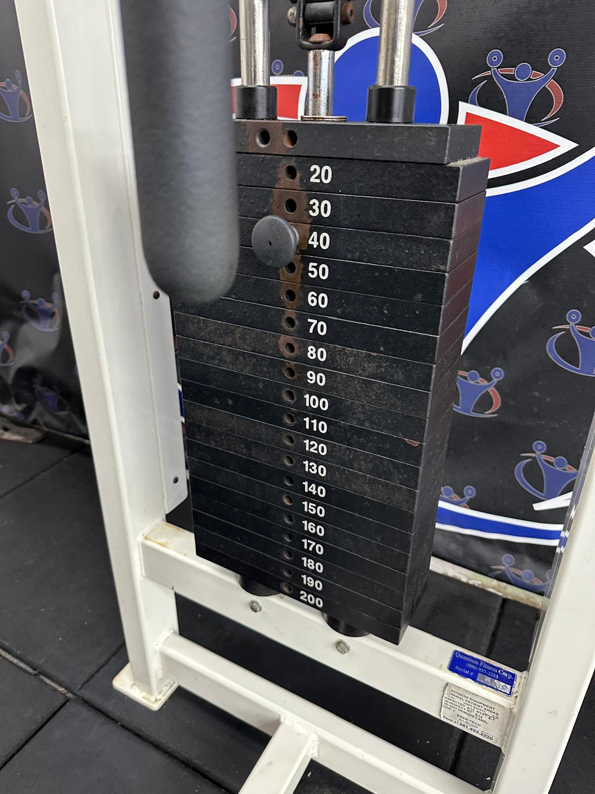 Quantum Diverging Seated Row *REFURBISHED*