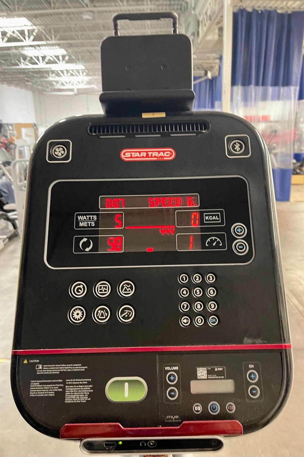 Star Trac 8 Series Rear Drive Elliptical *REFURBISHED*