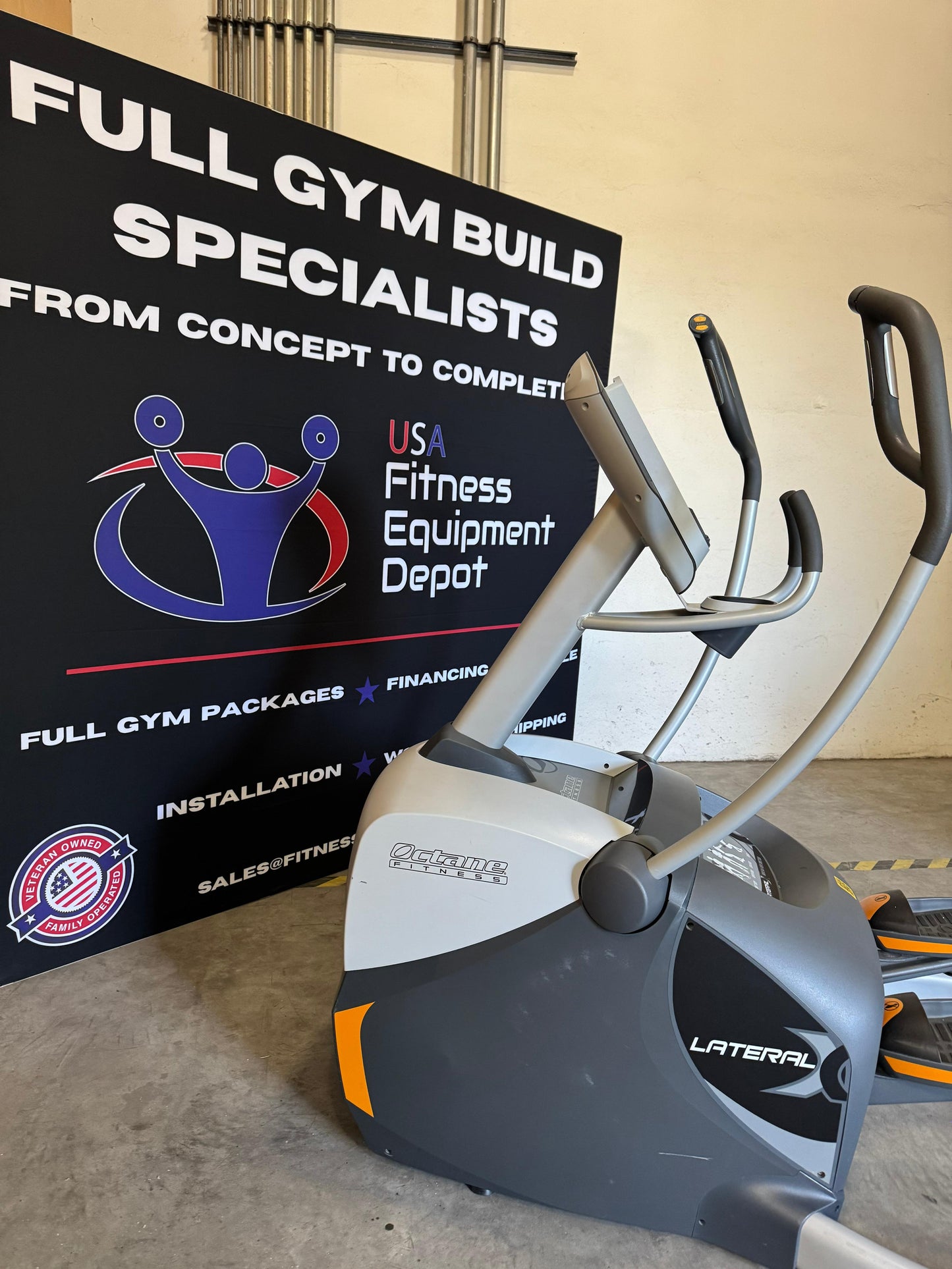 Octane Fitness LX8000 Lateral Trainer *REFURBISHED*