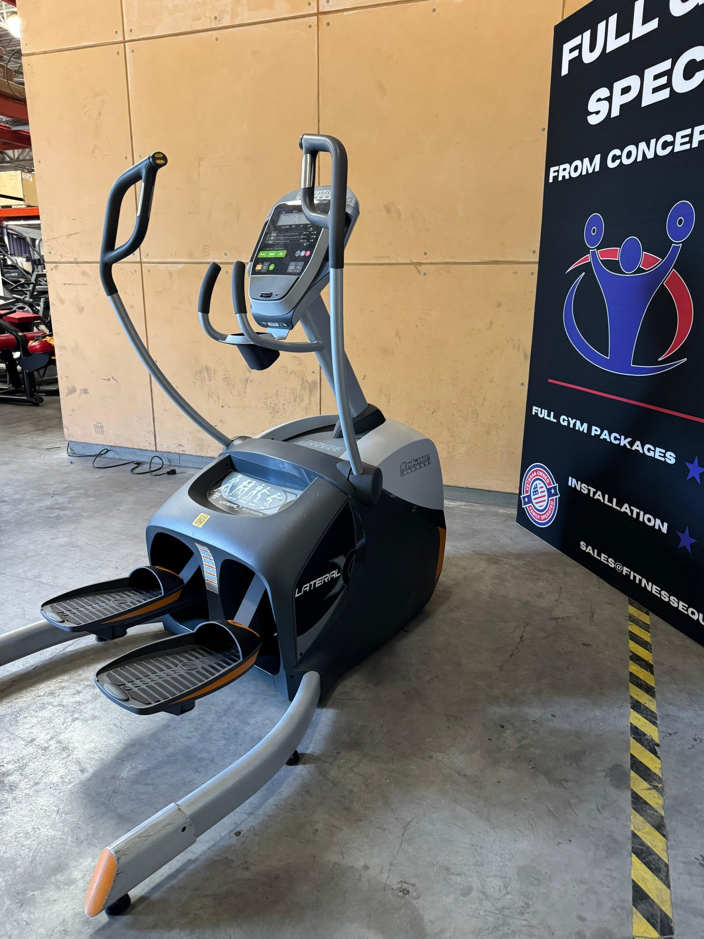 Octane Fitness LX8000 Lateral Trainer *REFURBISHED*