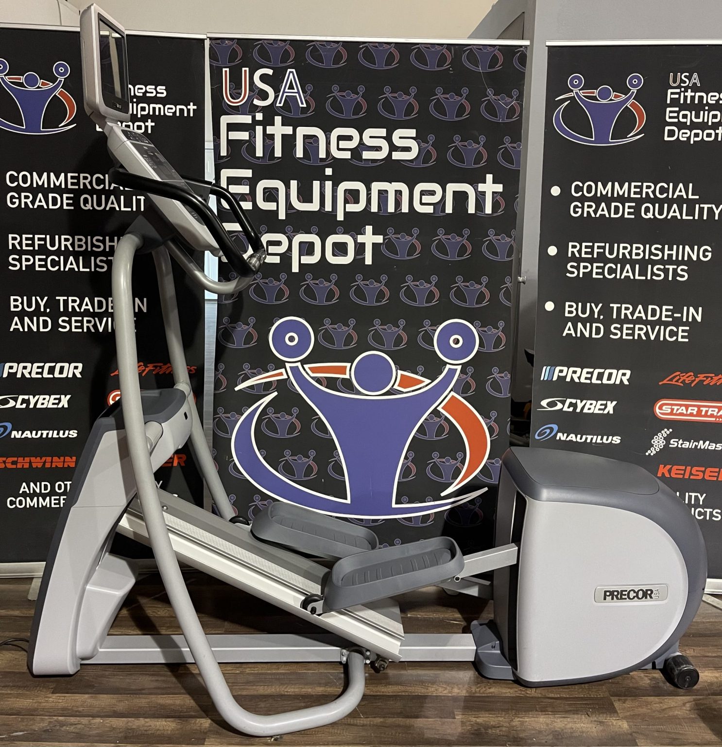 Precor EFX 532i Experience Series Lower Body Elliptical *Refurbished